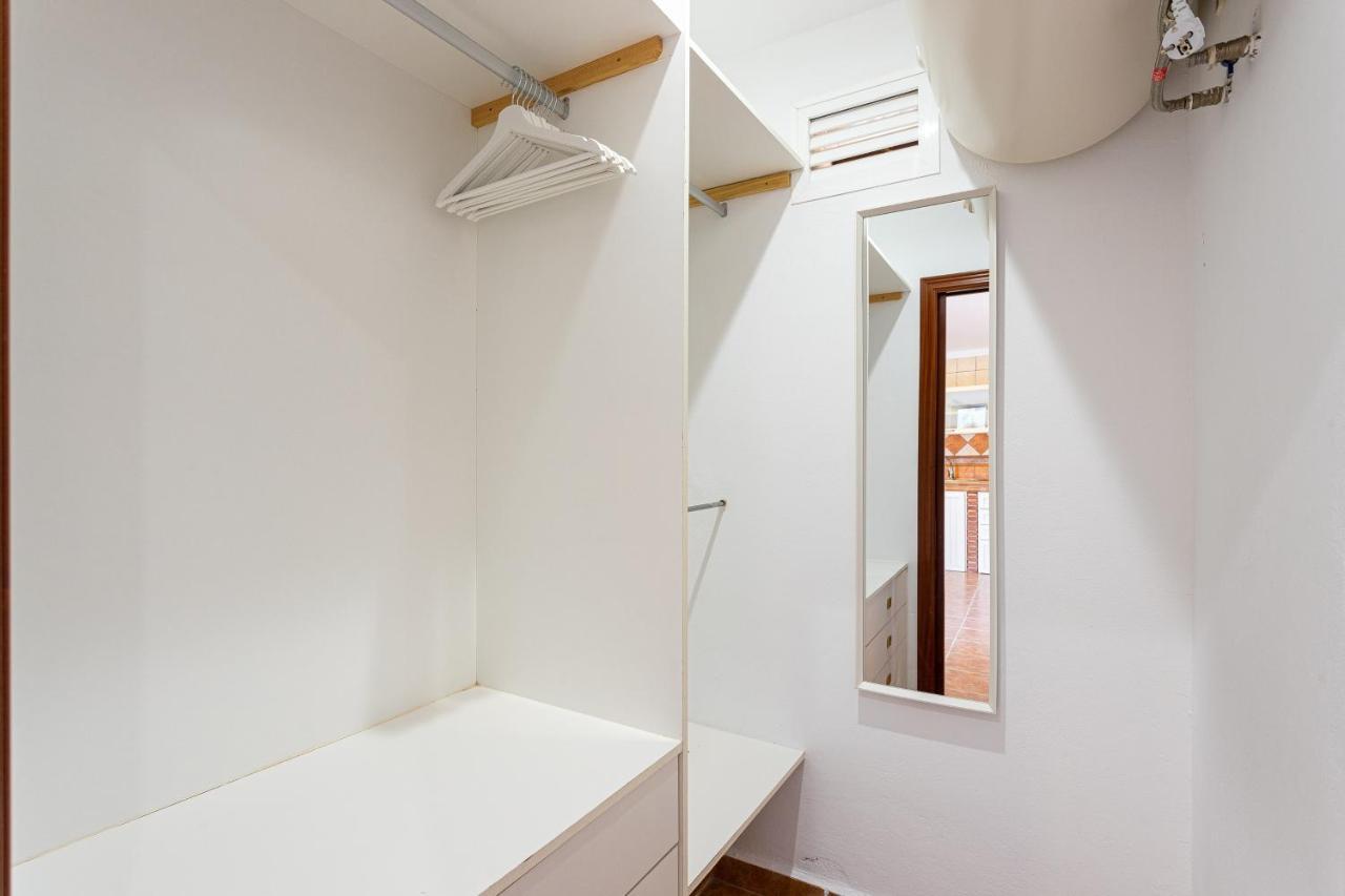 Apartamento Alberti フリヒリアナ エクステリア 写真